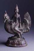 : Boginja na mitskoj ptici Karavejk (Burmanska varijanata Indijske Garude)