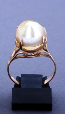 : Zlatni prsten sa Tahiti biserom