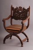 : Stolica u renesansnom stilu