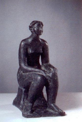 Olga Jančić: Sedeća ženska figura