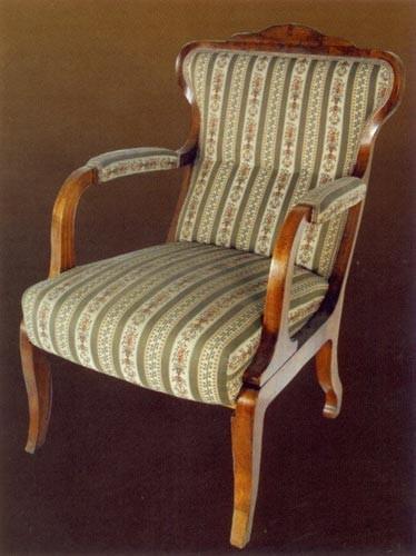 : Par Bidermeier fotelja