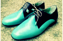 These shoes are made for walking / vol.2